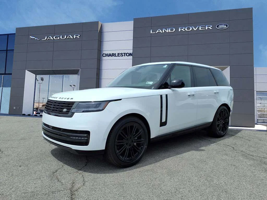 2026 Land Rover Range Rover 3.0 SE SWB's photo