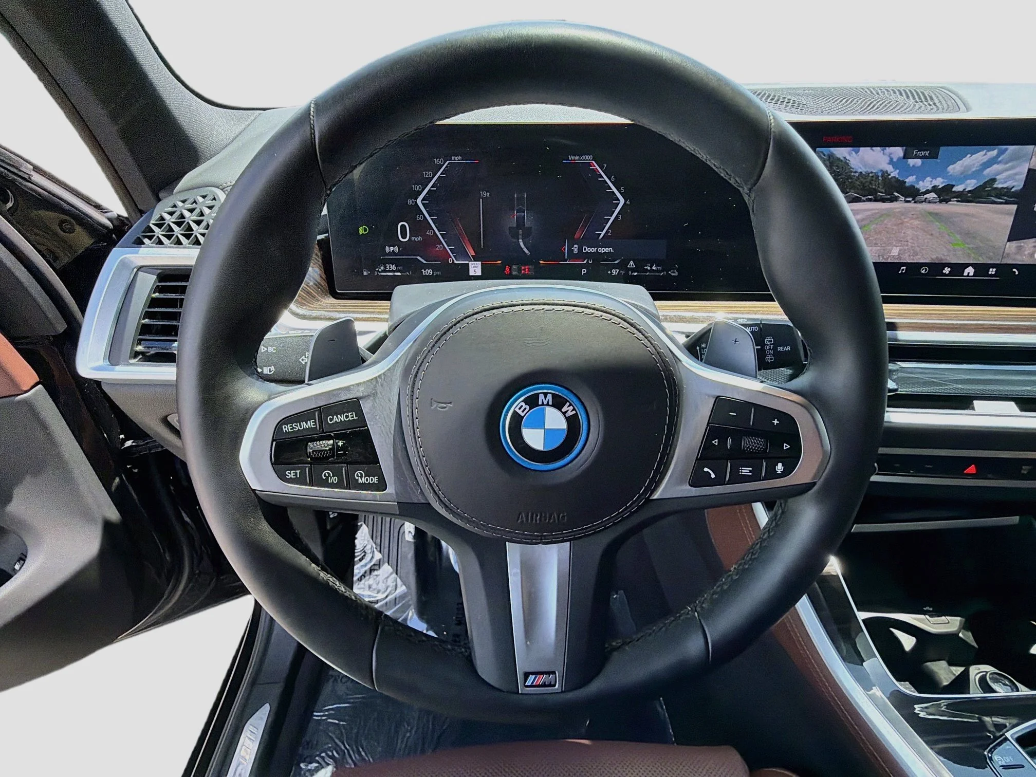 Used 2025 Black Sapphire Metallic BMW xDrive50e image 40