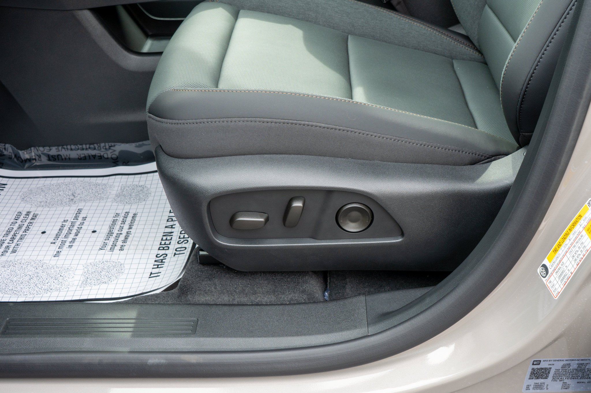 2027 GMC Terrain AT4 - Photo 29