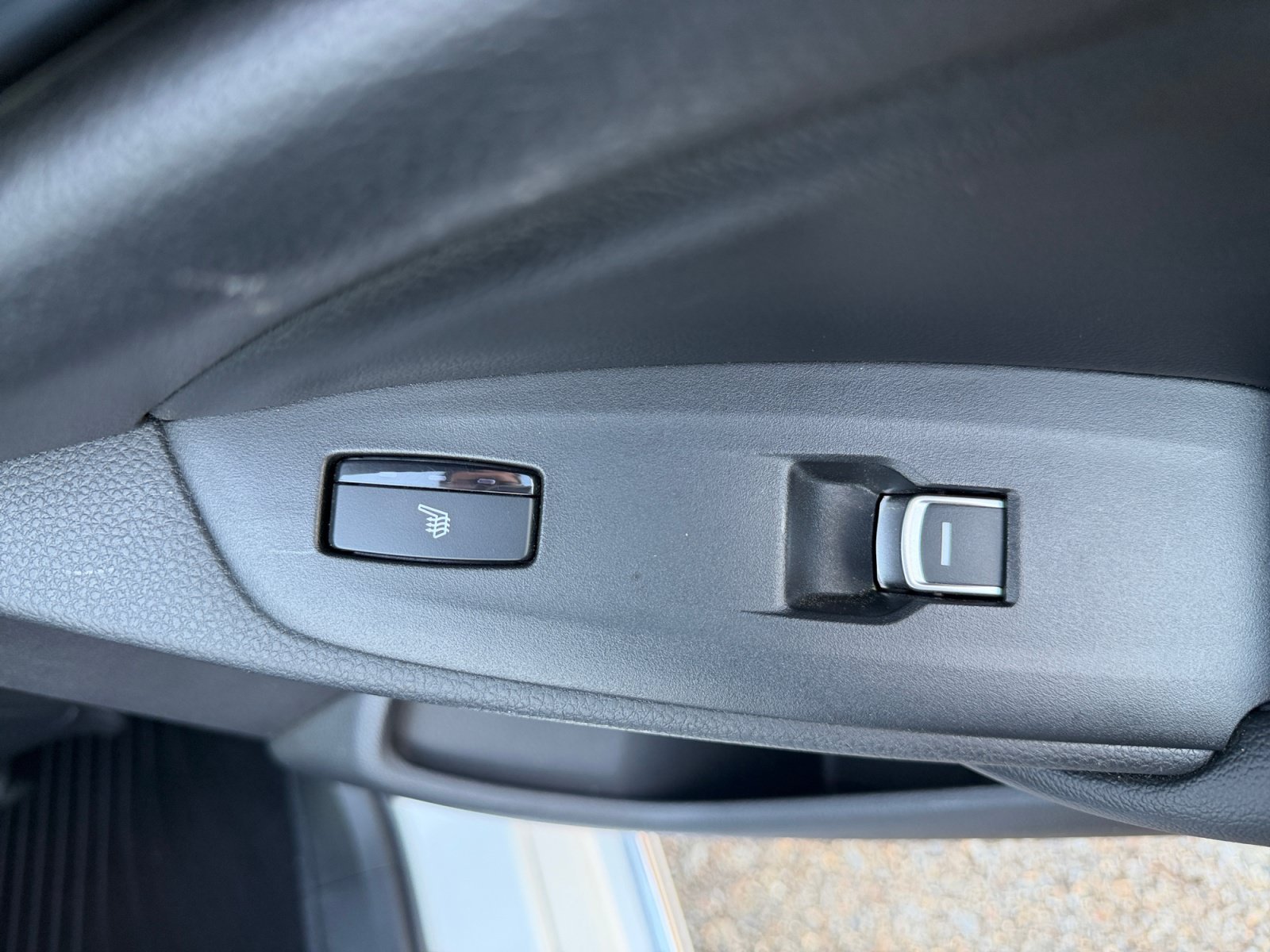 2022 Honda Accord Hybrid Touring - Photo 38