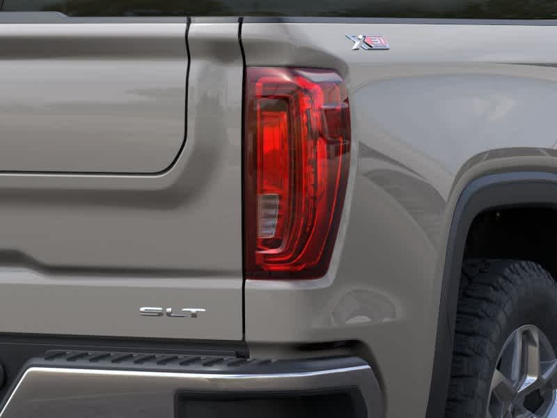 2026 GMC Sierra 1500 SLT - Photo 11