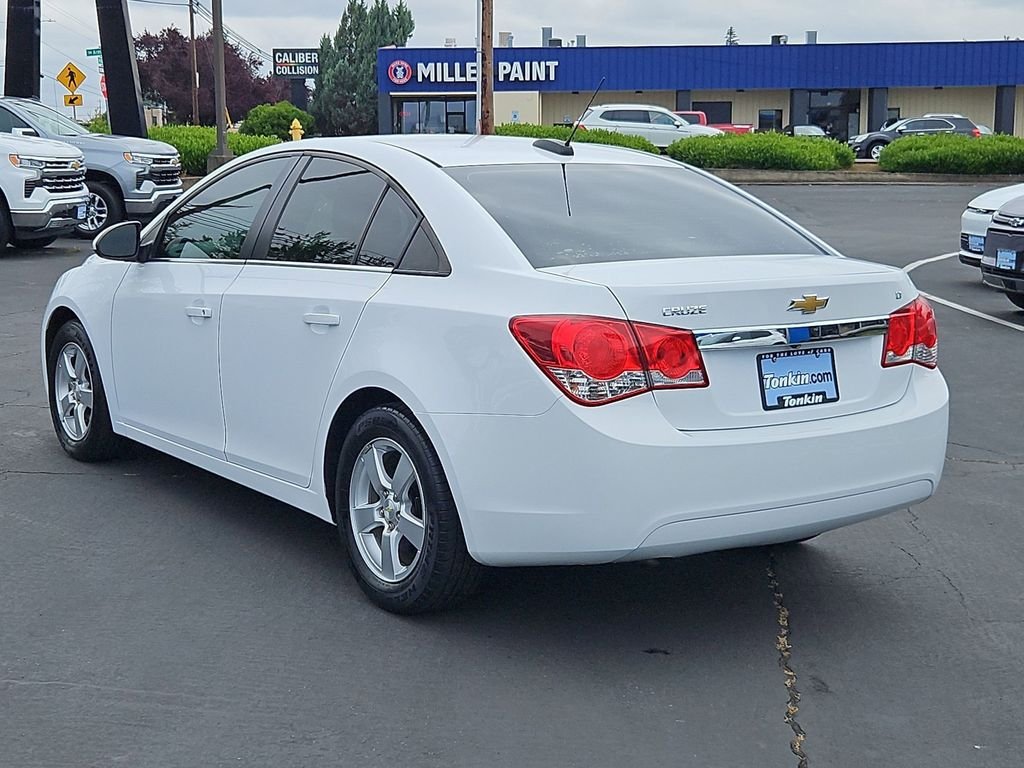 Used 2015 Summit White Chevrolet 1LT image 4