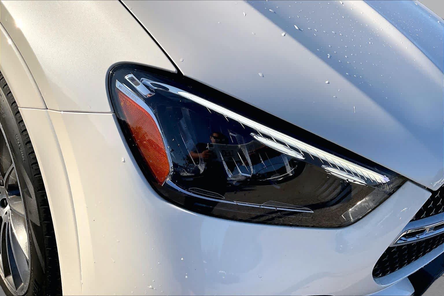 Certified Used 2024 MANUFAKTUR Diamond White Metallic Mercedes-Benz GLE 450e Plug-In Hybrid image 26