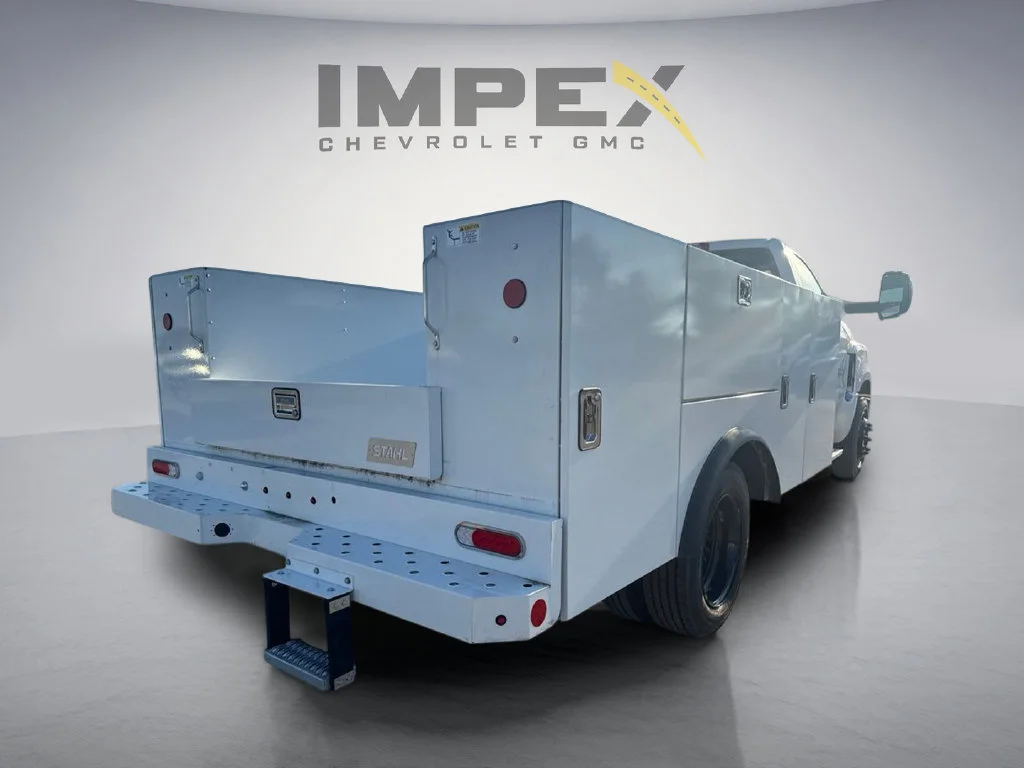 Used 2024 Summit White Chevrolet Work Truck image 5