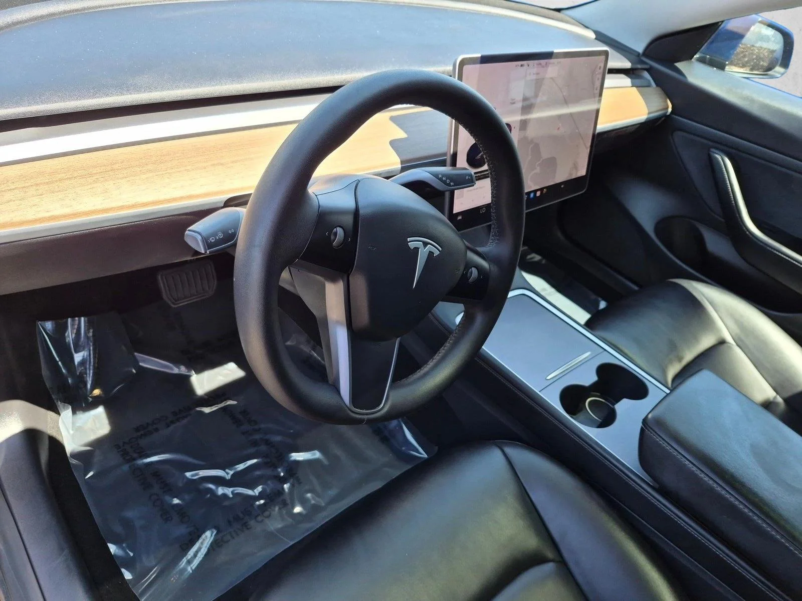 Used 2021 Blue Tesla Standard Range Plus image 10