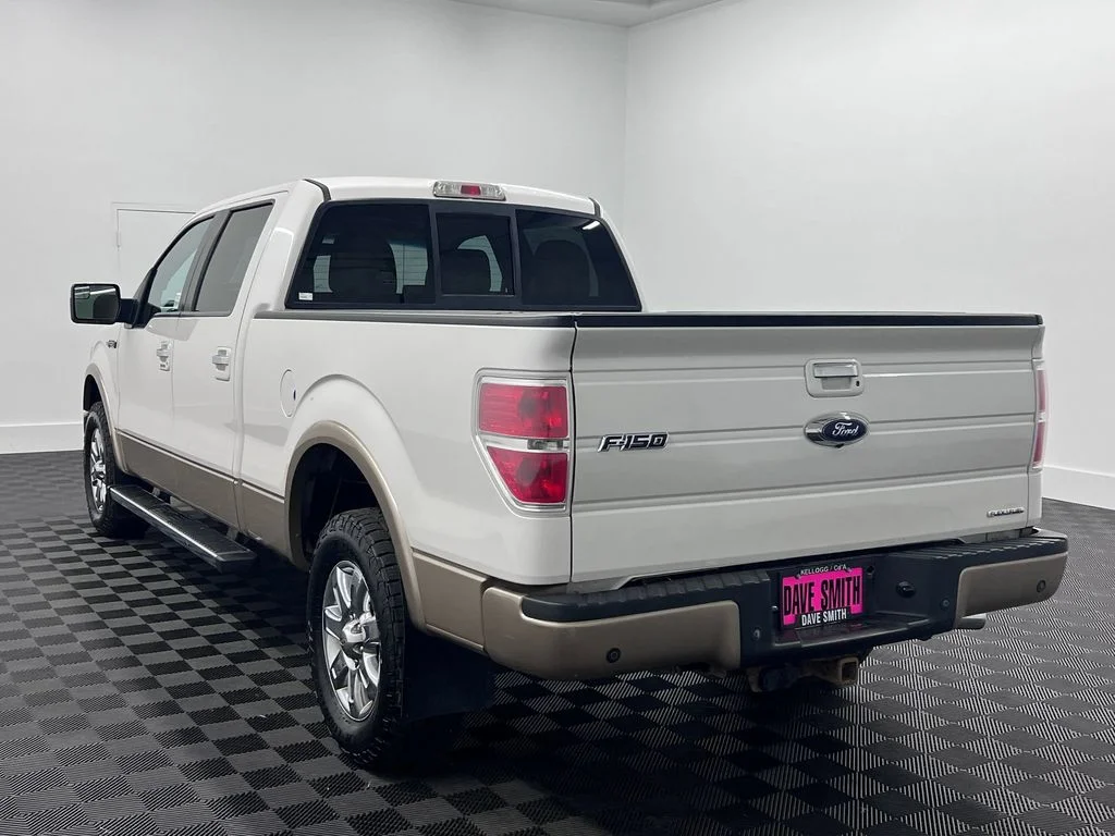 Used 2013 White Platinum Metallic Tri-Coat Ford Lariat image 3