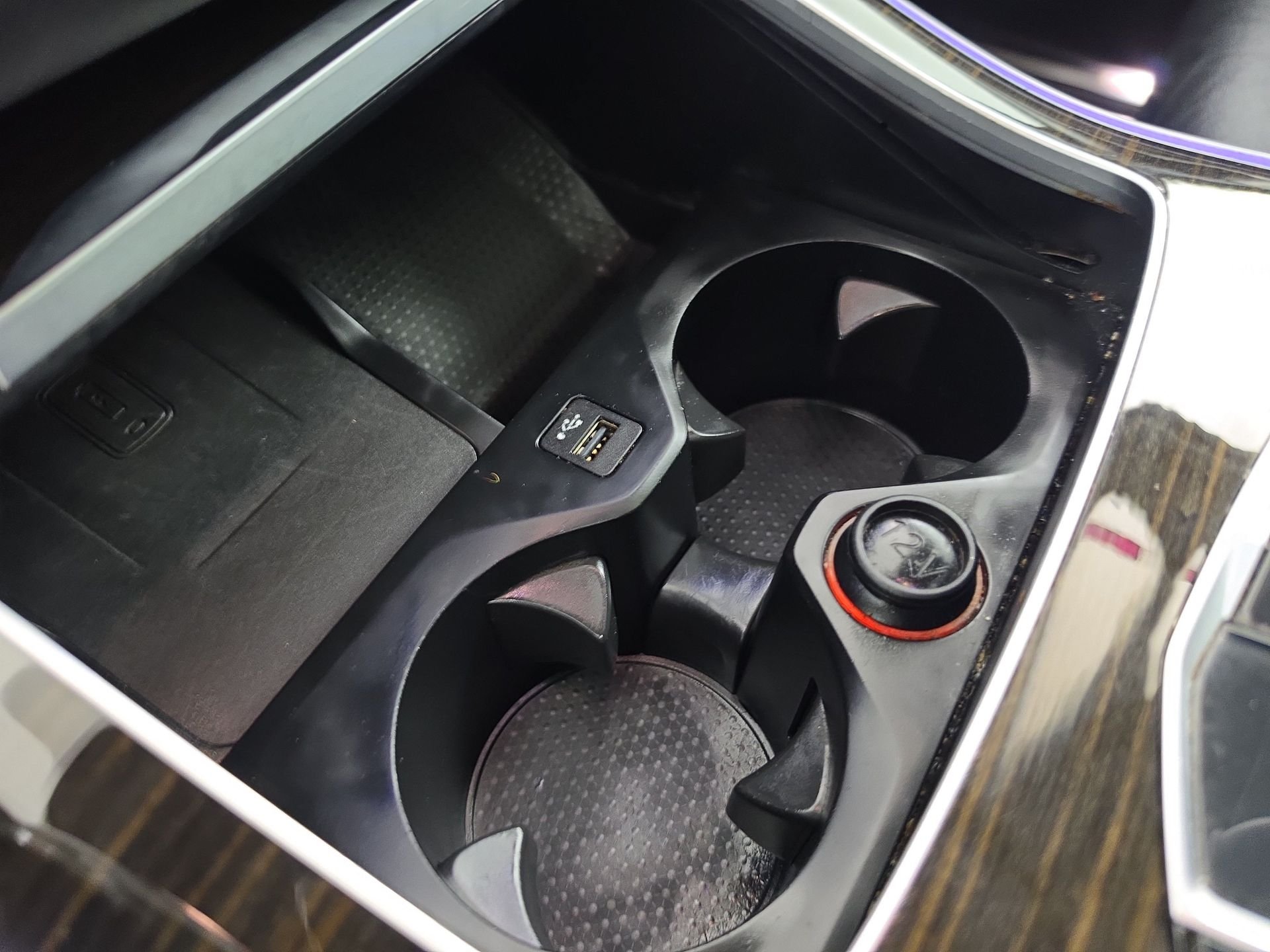 Used 2020 Black BMW sDrive40i image 49