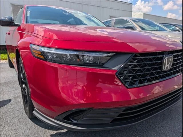 2025 Honda Accord SE - Photo 22