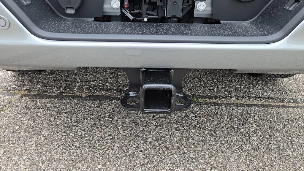 New 2026 Sterling Metallic GMC AT4 image 31