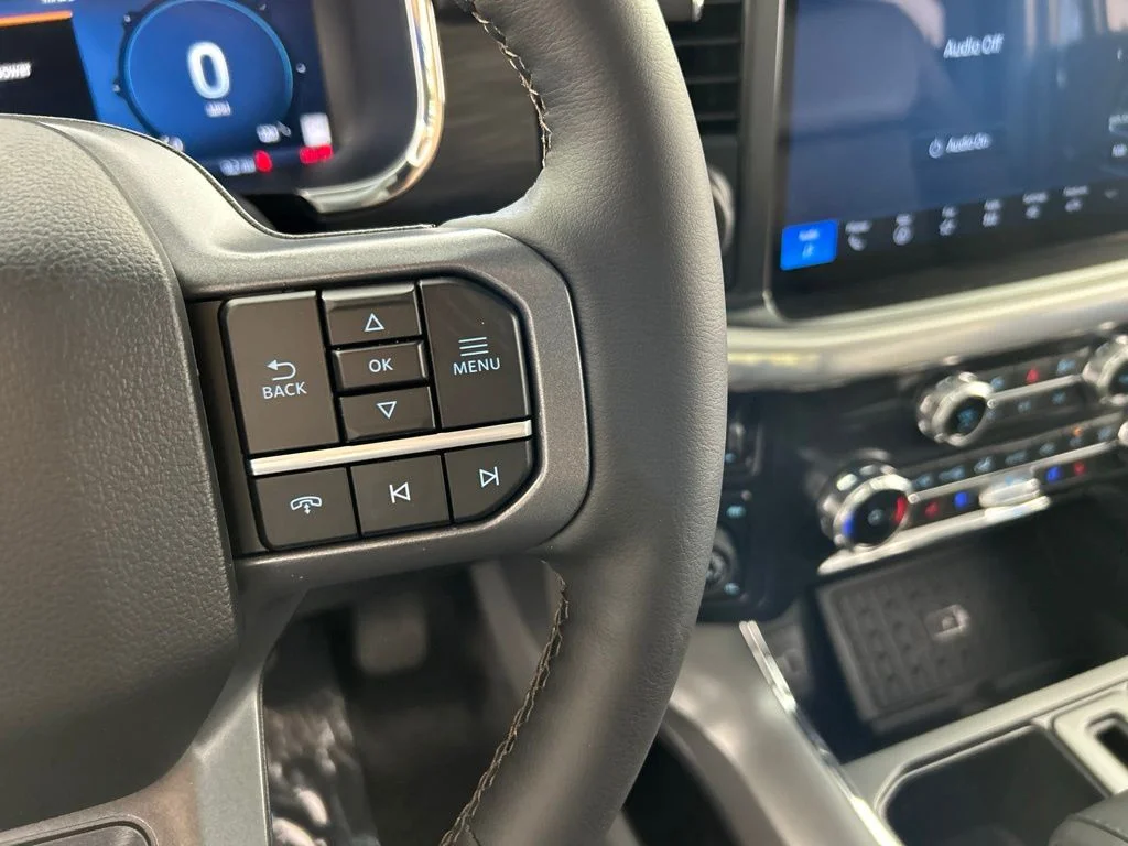 New 2026 Iconic Silver Metallic Ford Lariat image 19