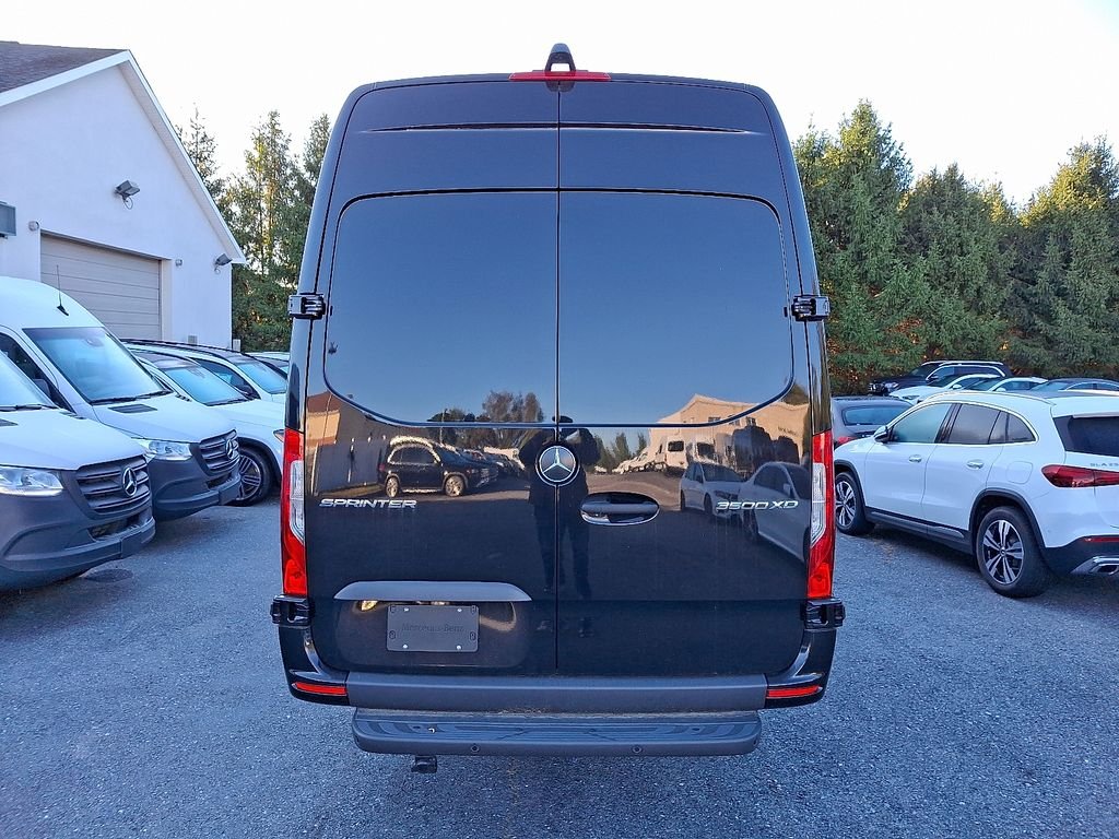 Used 2024 Black Mercedes-Benz Cargo 170 WB image 5