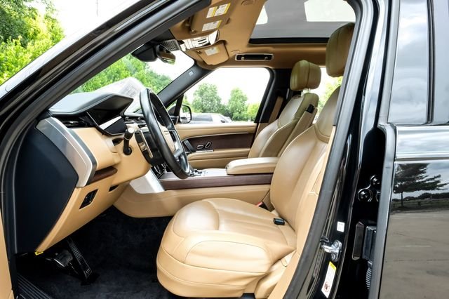 2023 Land Rover Range Rover 4