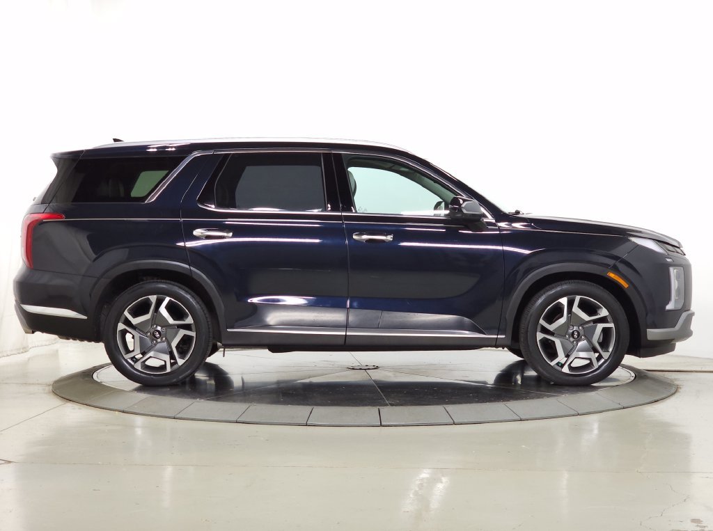 2023 Hyundai Palisade Limited - Photo 12