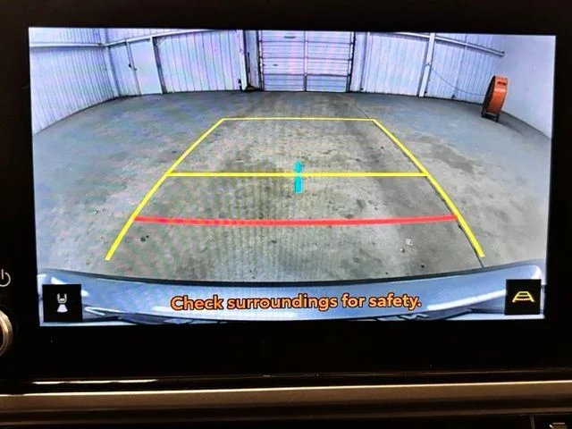 Used 2025  Toyota SE image 14