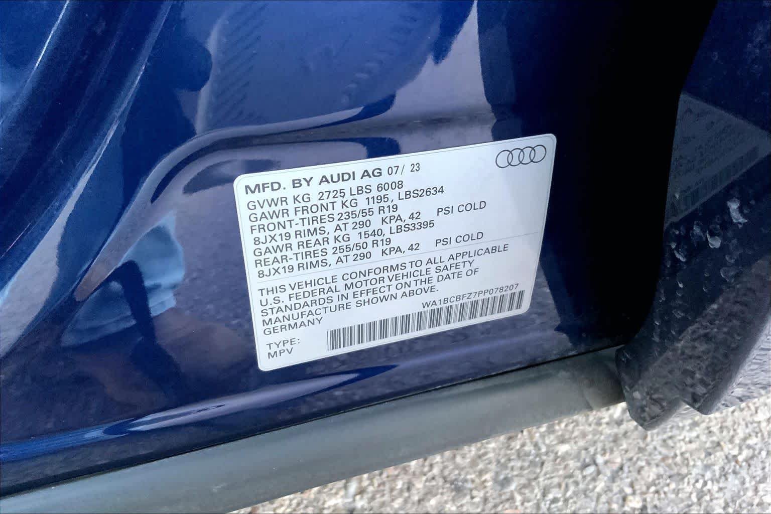 Used 2023 Navarra Blue Metallic Audi Premium Plus image 33