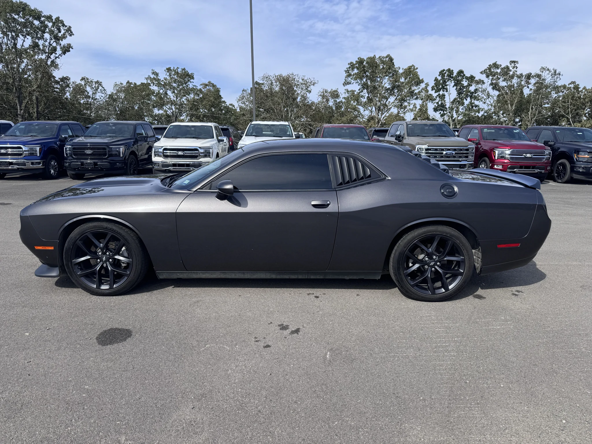 Used 2023 Granite Pearlcoat Dodge R/T image 12