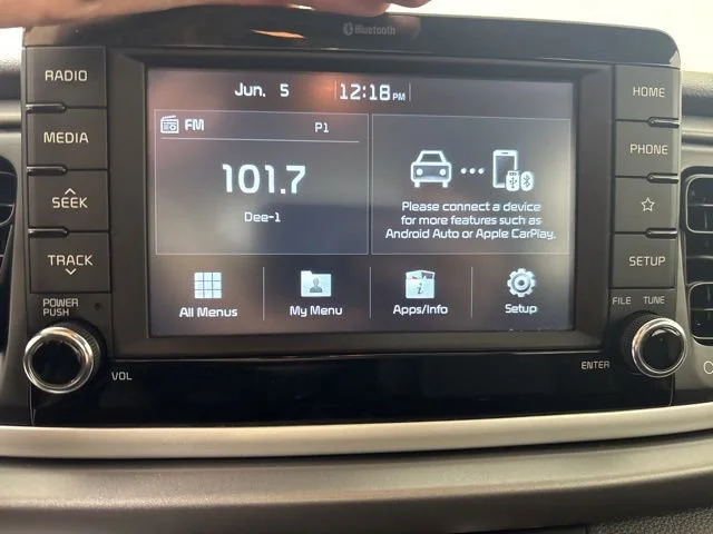 Used 2020 Black Kia LX image 19