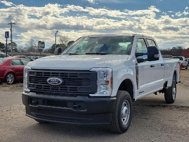 New 2026 Oxford White Ford F-350® XL image 2