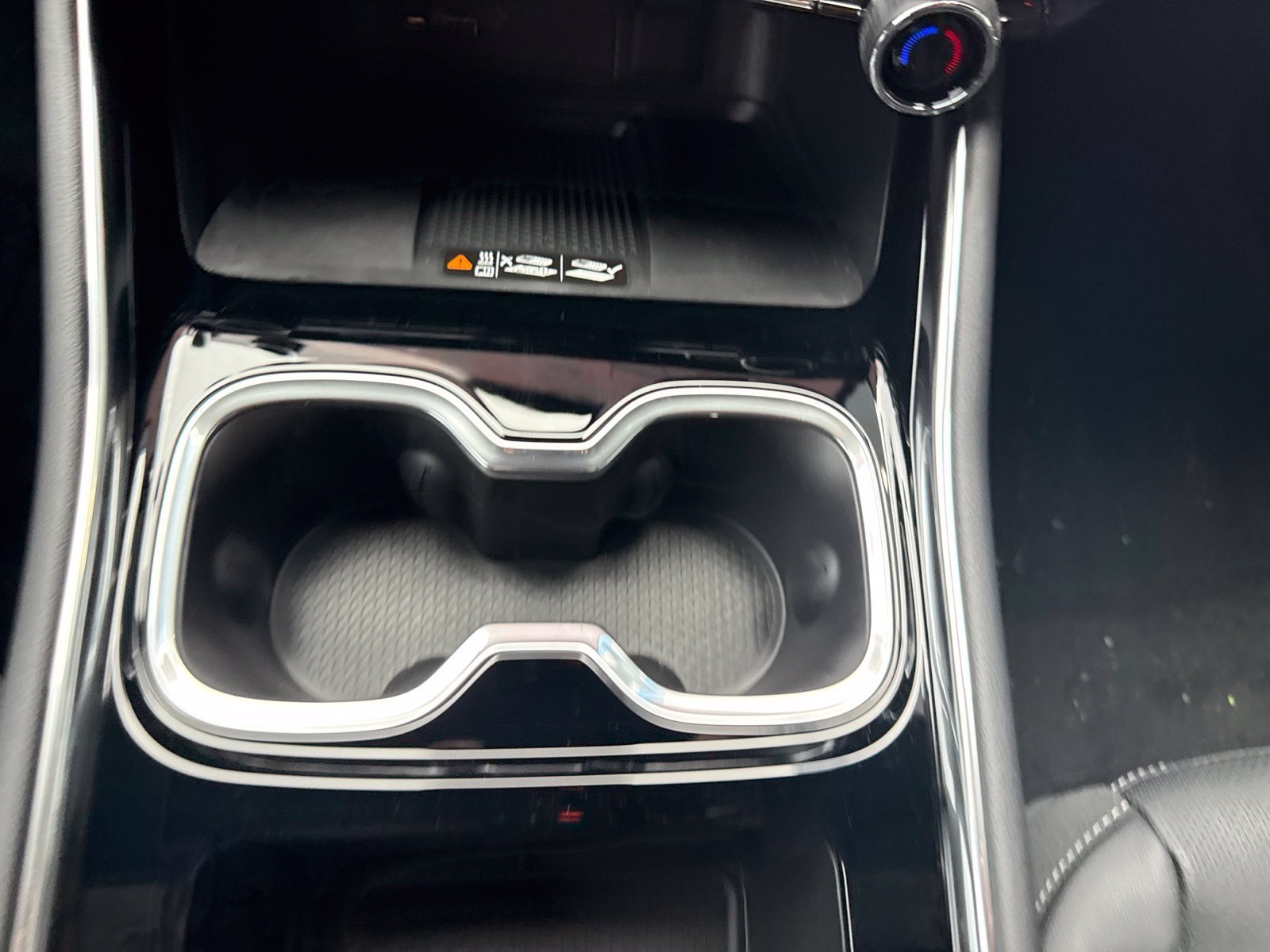 New 2027 Polar White Tricoat Chevrolet LT Midnight Edition with Evotex Seating image 26
