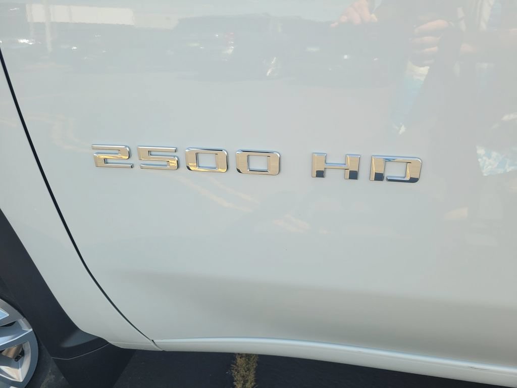 2026 Chevrolet Silverado 2500 HD WT view 10
