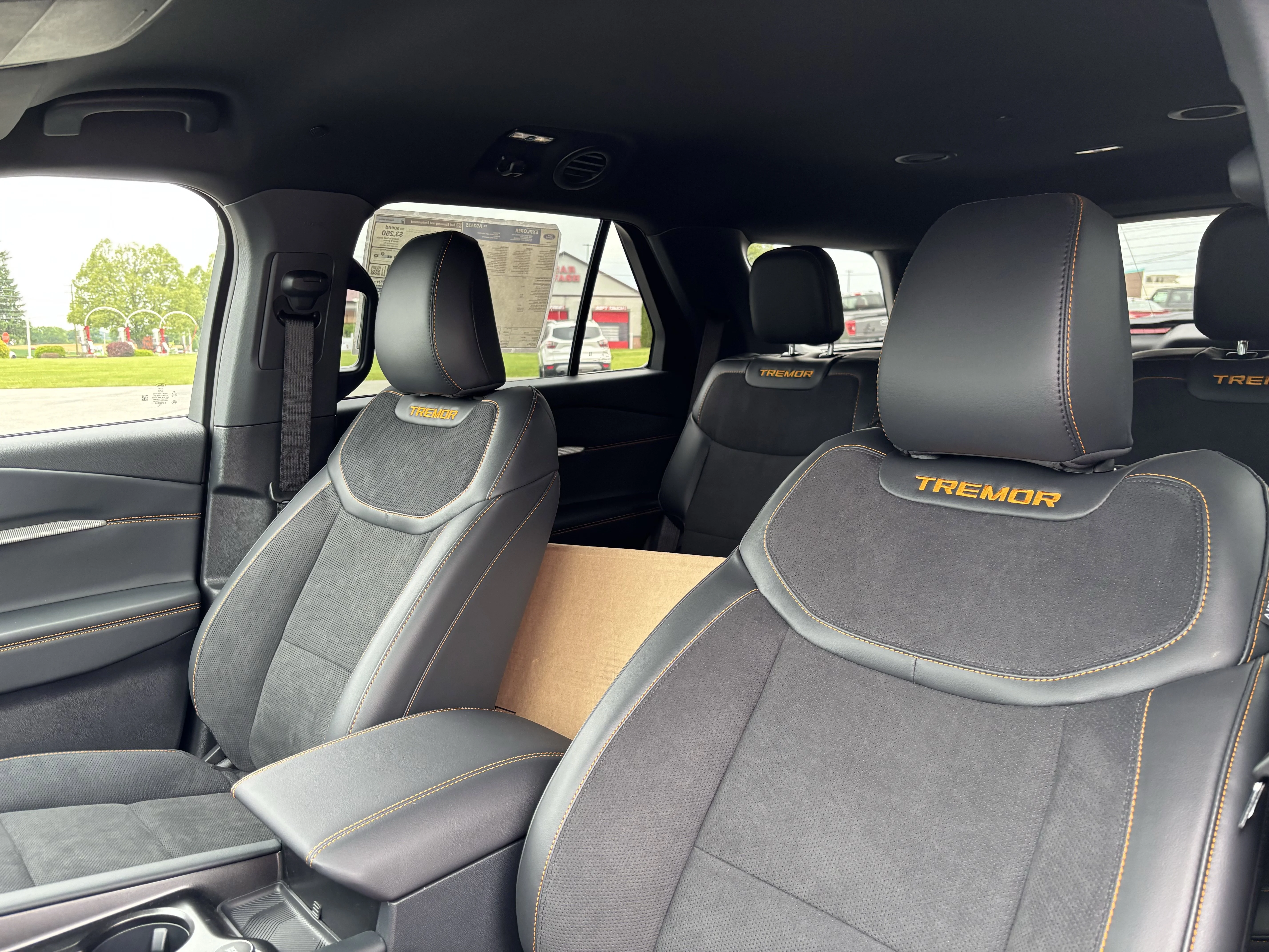 2026 Ford Explorer Tremor - Photo 17