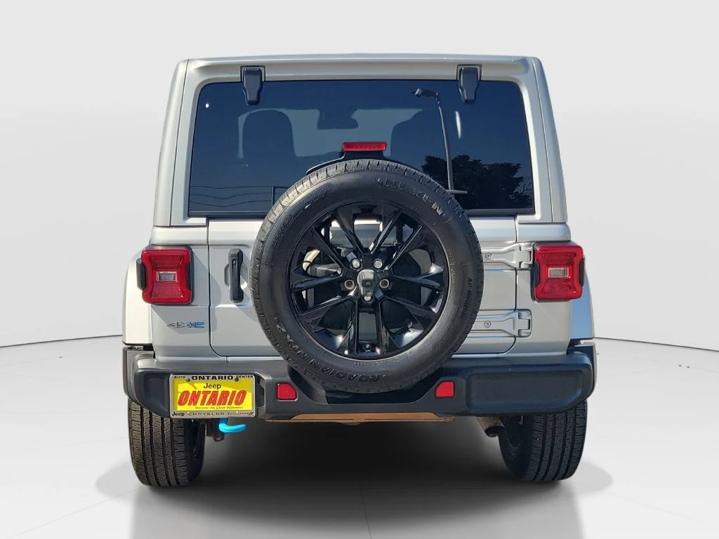 Used 2024 Silver Jeep Sahara 4xe image 4