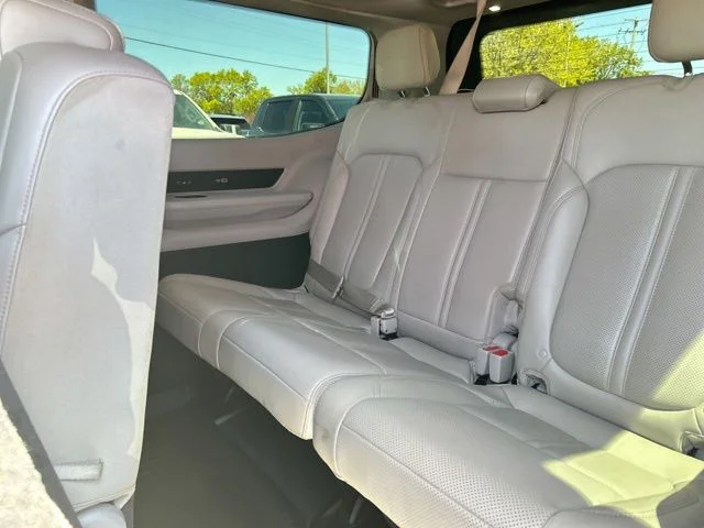 Used 2022 Gray Jeep Series III image 22