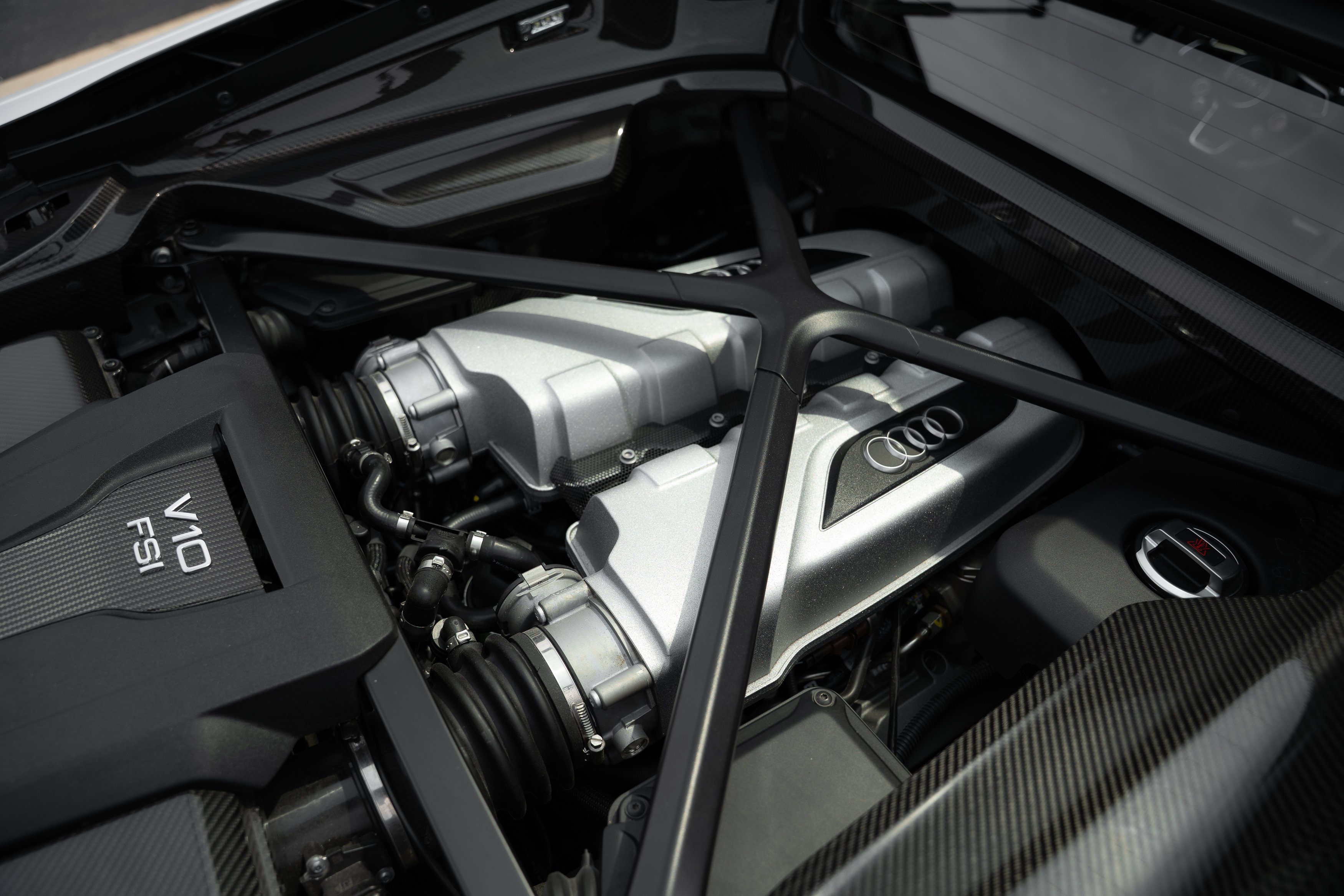 Certified Used 2023 Suzuka Gray Metallic Audi V10 performance image 36