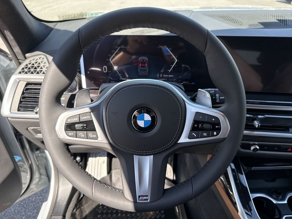 New 2027 Gray Metallic BMW xDrive40i image 14