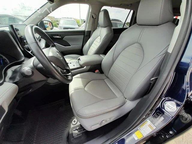 Used 2021 Blueprint Toyota XLE image 39