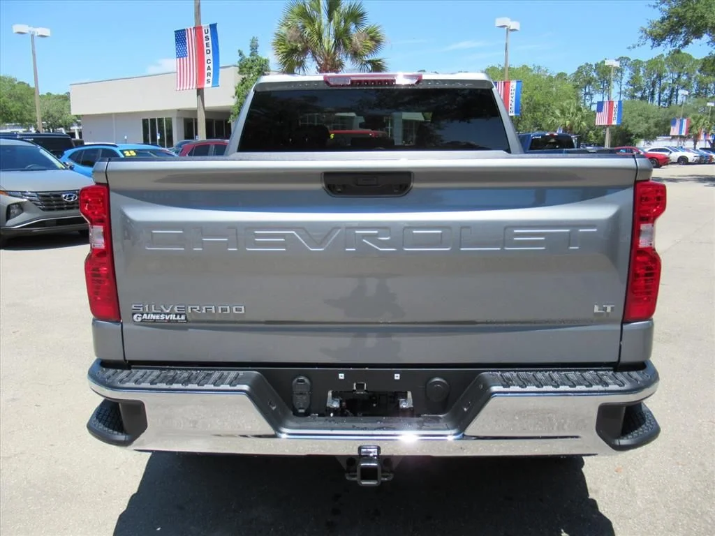 Used 2024 Gray Chevrolet LT image 6