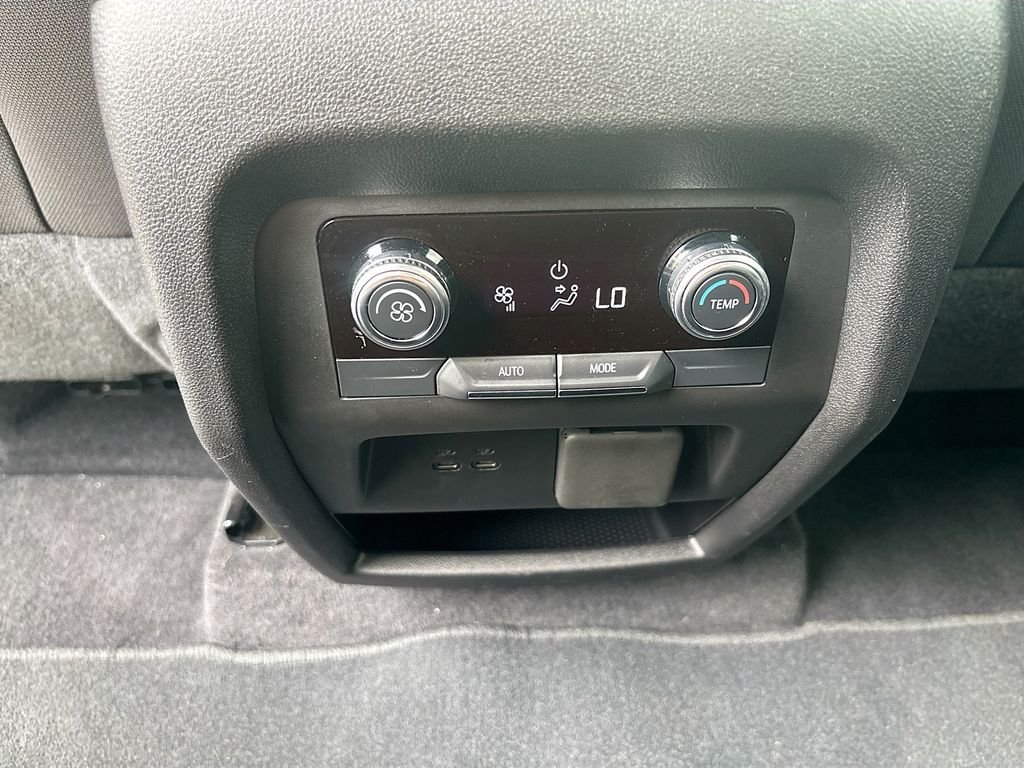 Used 2025 Summit White GMC Elevation image 21