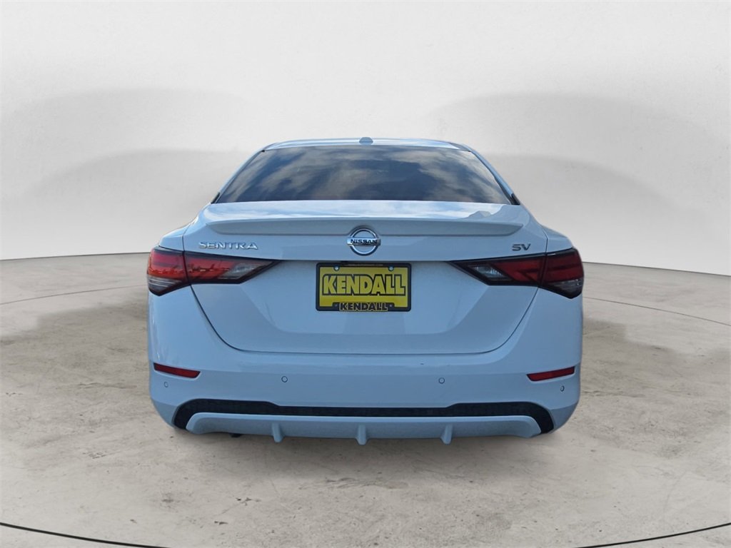 2020 Nissan Sentra SV photo 4