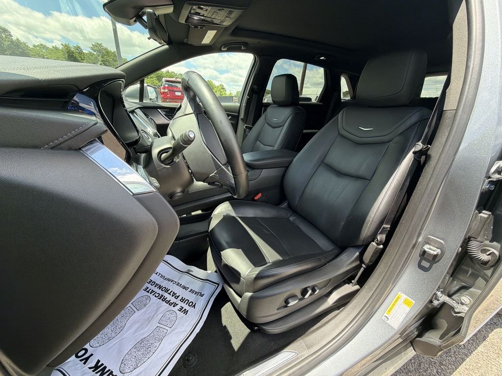 Used 2020 Gray Cadillac Premium Luxury image 11