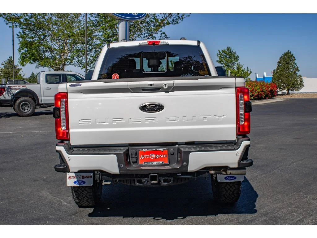 New 2026 Star White Metallic Tri-Coat Ford LARIAT image 7