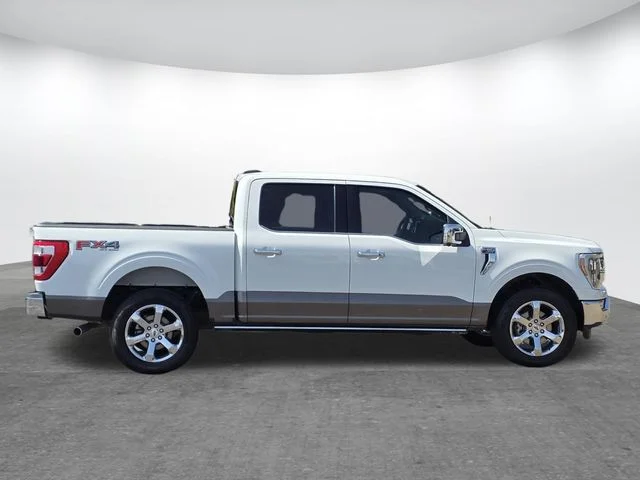 Certified Used 2022 Star White Ford Lariat image 3