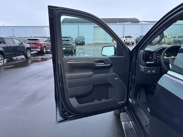 New 2026 TITANIUM RUSH METALLIC GMC SLT image 11
