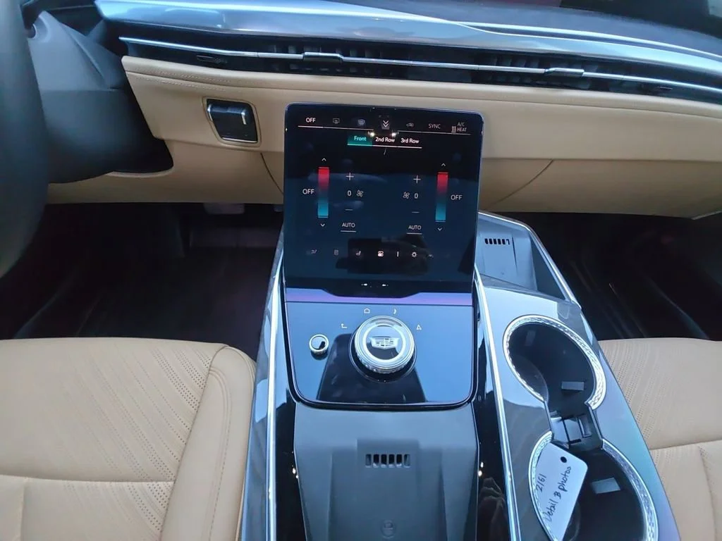 Used 2025 Summit White Cadillac Sport 2 image 11