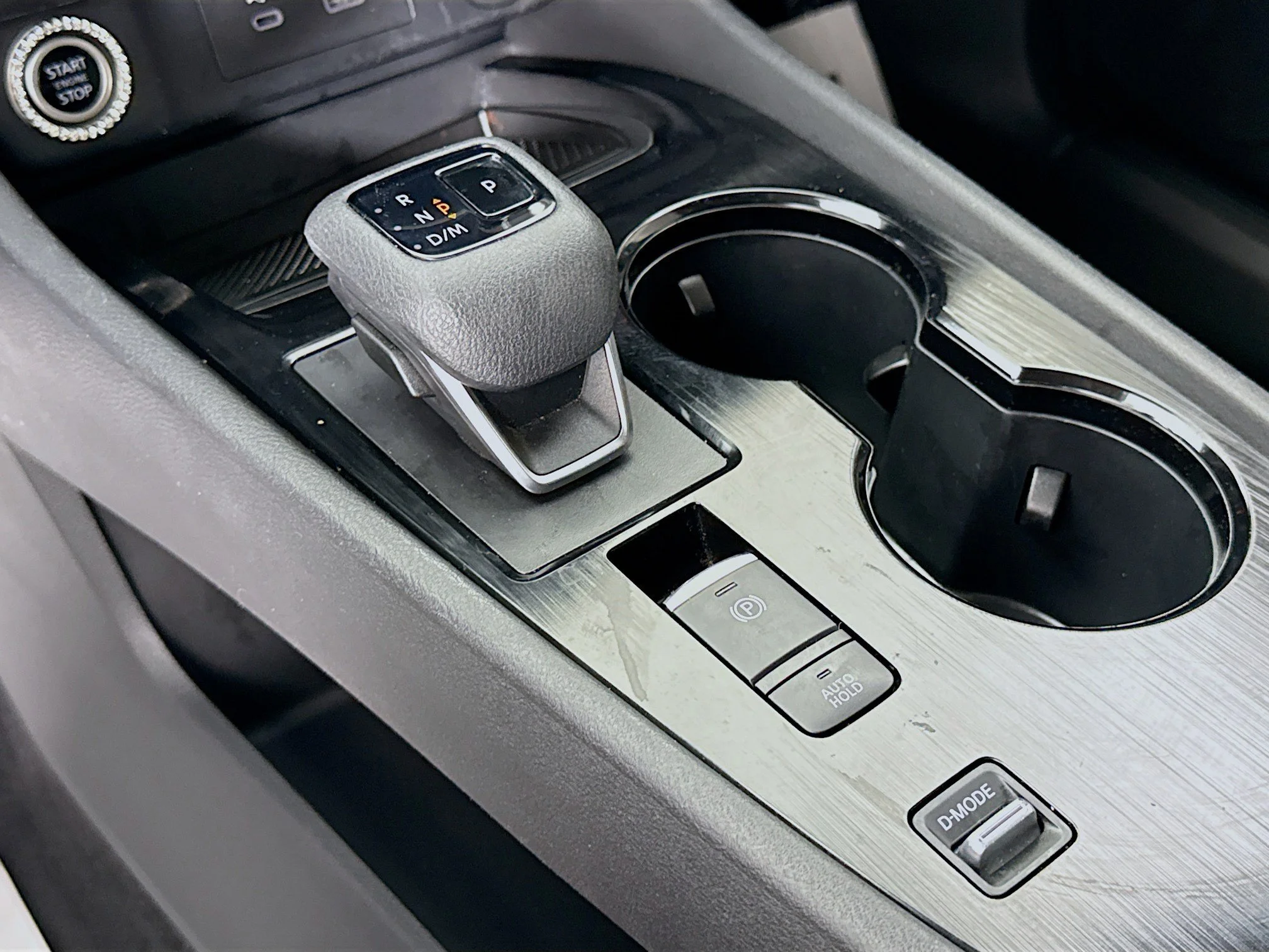 Used 2023  Nissan SV image 19
