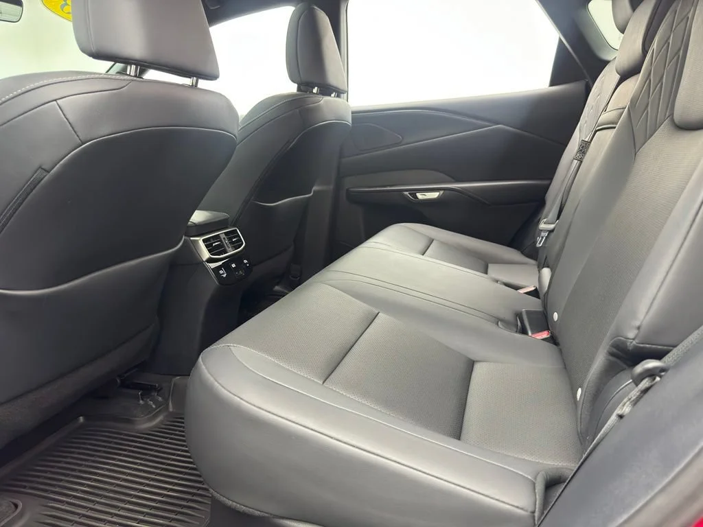 Used 2023 Red Lexus RX 350 image 34
