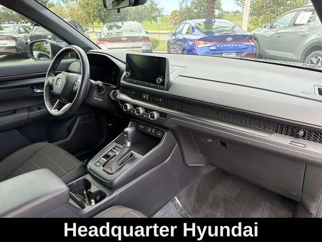 Used 2025  Honda Sport image 16
