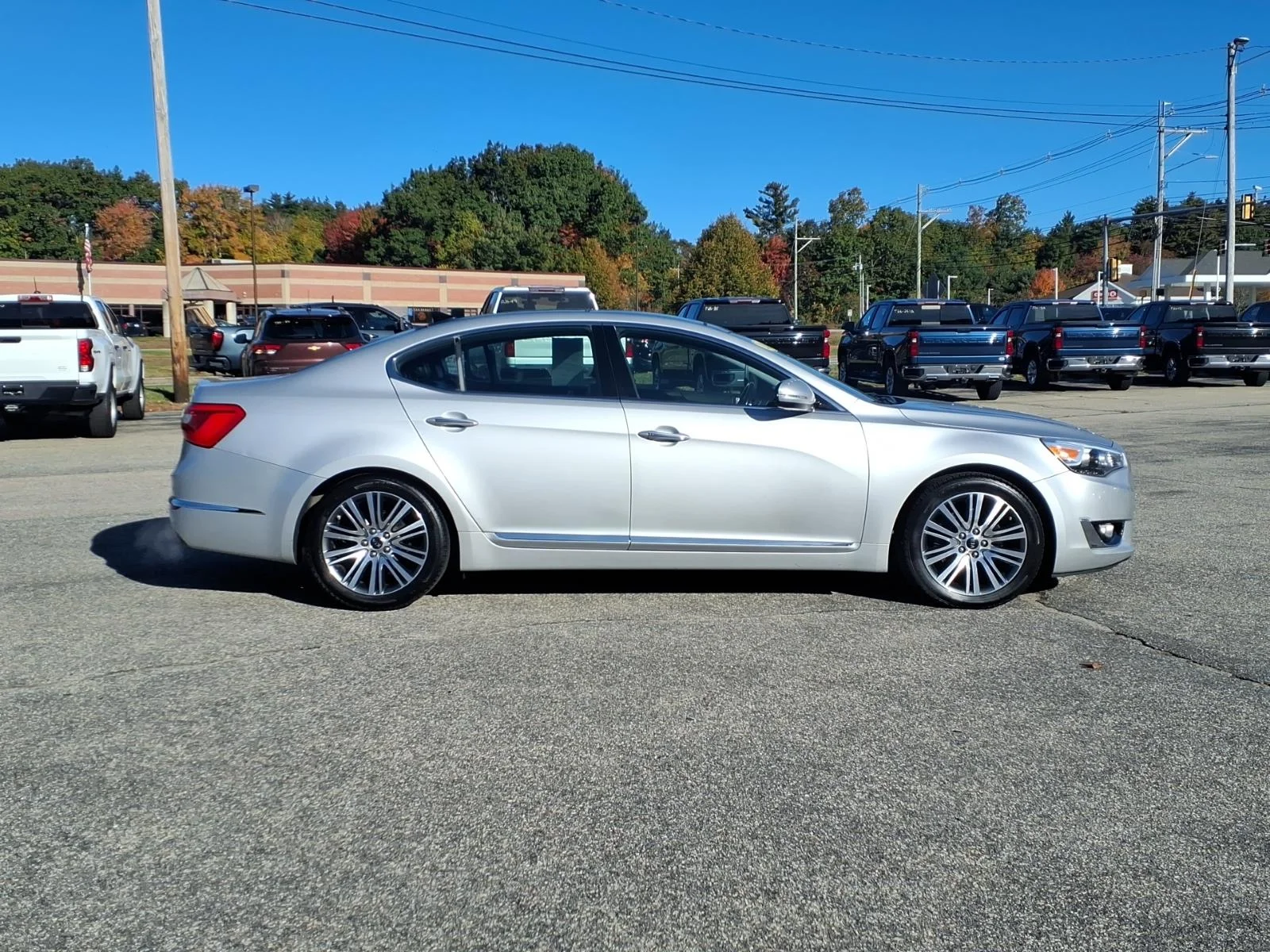 Used 2016 Kia Cadenza Premium with VIN KNALN4D76G5207967 for sale in Derry, NH