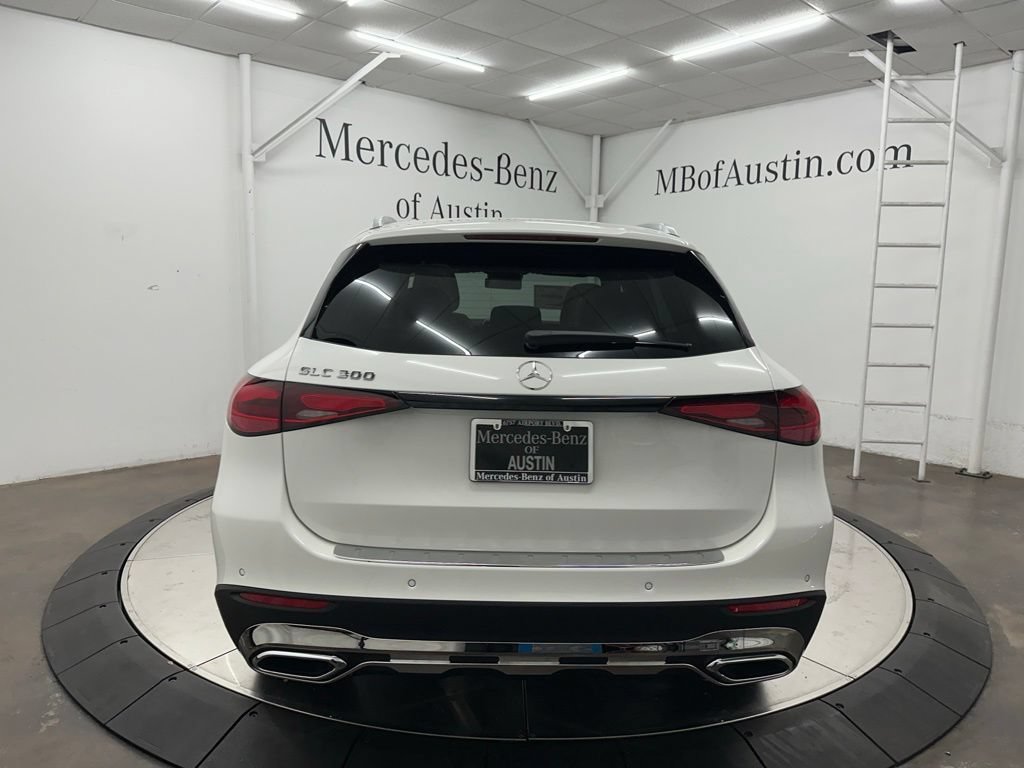 New 2027 Polar White Mercedes-Benz GLC 300 image 36