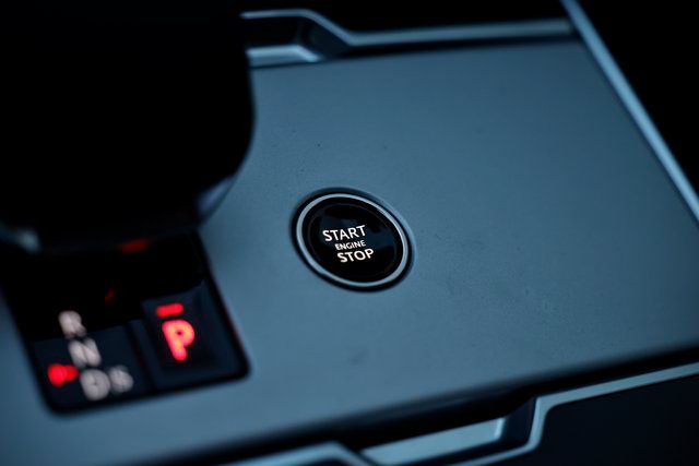 2026 Land Rover Range Rover SE - Photo 48