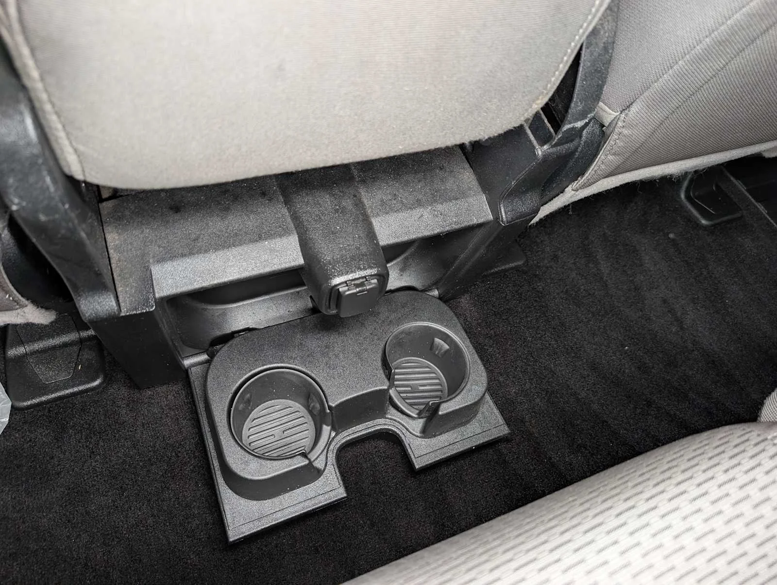 Used 2015 Blue Jeans Metallic Ford XLT image 16