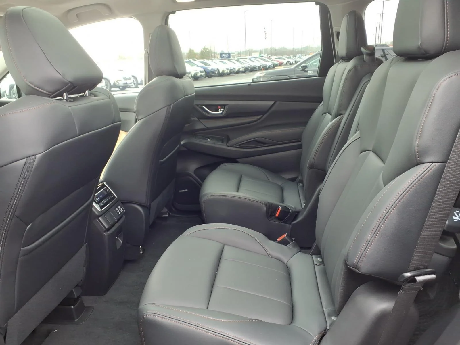 2026 Subaru Ascent Limited Bronze Edition - Photo 16