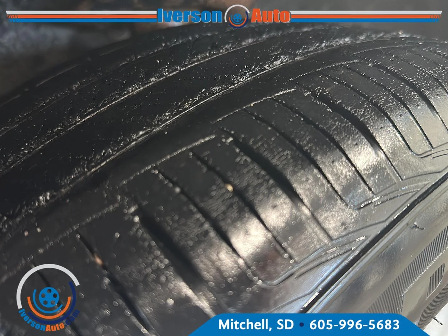 2012 Buick Enclave Leather - Photo 11