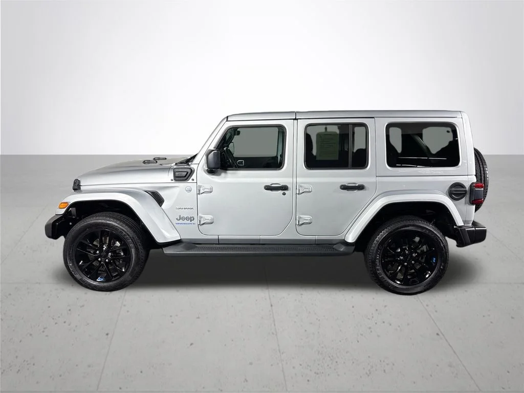 Used 2023 Silver Jeep Sahara 4xe image 9
