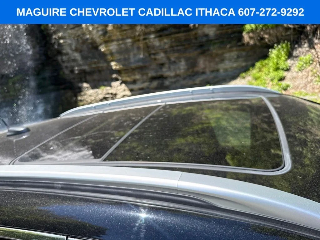 Used 2023 Black Buick Select image 12