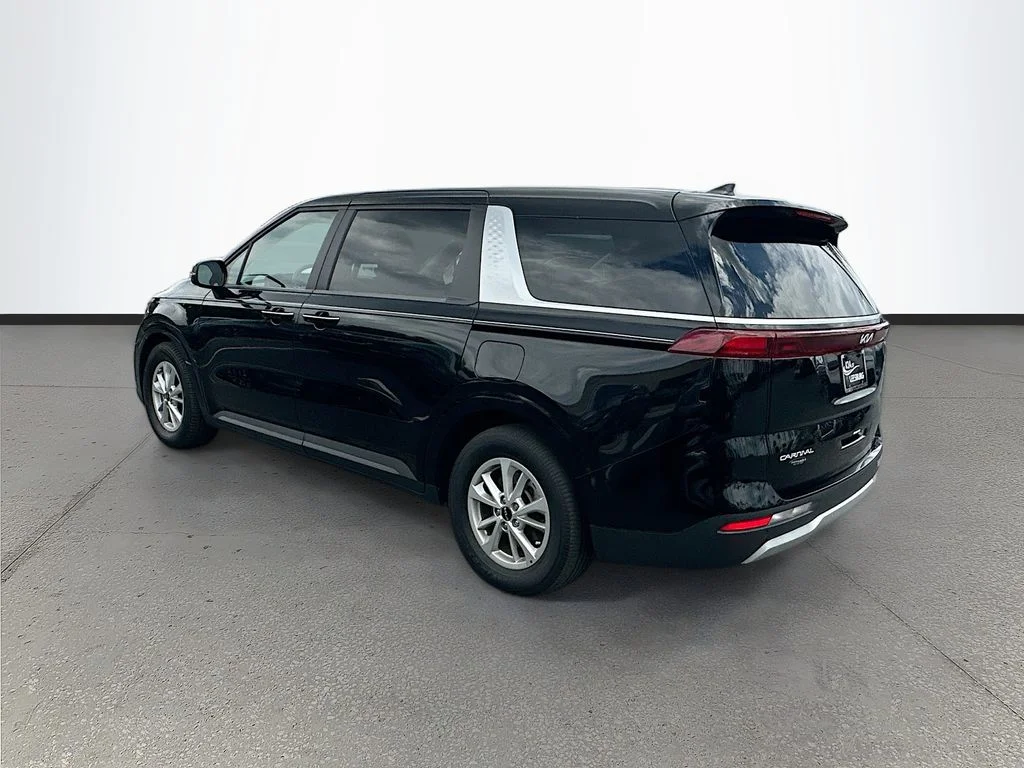 Certified Used 2024 Black Kia LX image 5